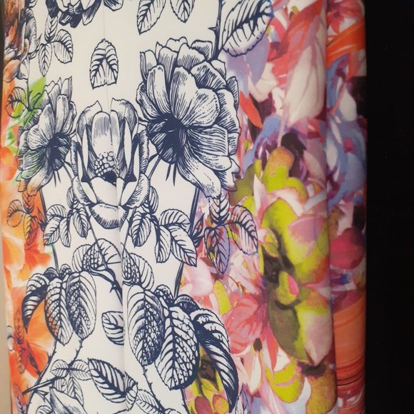 CLOVER CANYON BRIGHT FLOWER BLOSSOM SCUBA NEOPRENE PENCIL SKIRT SMALL , NEW - Picture 5 of 7